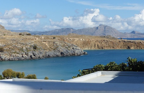 Lindos Villa | Experience House Lindos: Oceanfront Retreat in Lindos Village