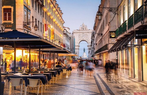 Baixa Apartment | Central Lisbon Apartment with Two Balconies & Historic Views