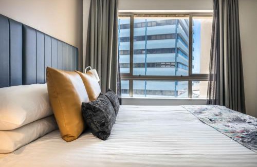 Chatswood Apartment | Conveniently Located 1-Bed with Gym, Sauna & Pool