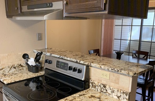 Brentwood Condo | Prime Location with Pools, Walkable Dining and Shopping