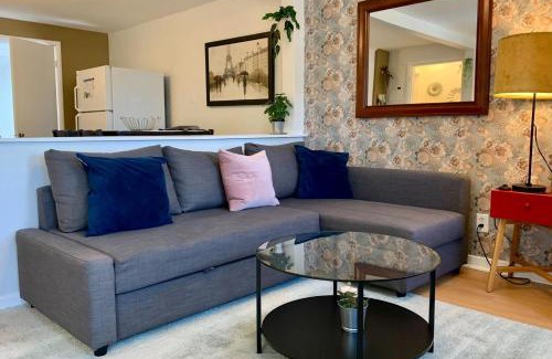 North End Apartment | Central Location Cozy and Well-Equipped, Unit #3