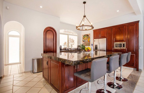 Puerto Vallarta Villa | Elegant Villa with Heated Pool & Ocean Views - 10/10 Rated