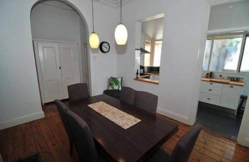 Adelaide Central Business District House | Pet-Friendly Urban Retreat at Central Market Cottage