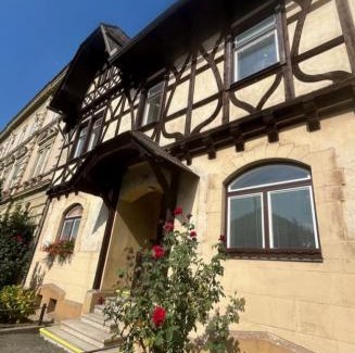 Leitendorf Apartment | Central - Modern - Free Parking - Top2