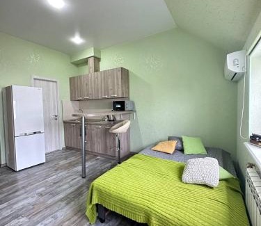 Petrovskoye Apartment | Cozy Central Park Apartment with Breakfast & Pet-Friendly Options