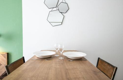 Part Dieu - Bir Hakeim Apartment | Family-Friendly Getaway at Central Part-Dieu Apartment