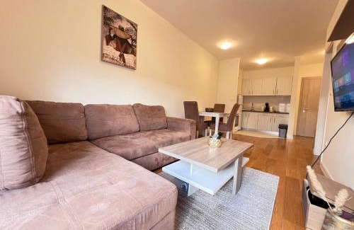 Podgorica Apartment | Central Point Apartment 59: Guest Rated Perfect 10