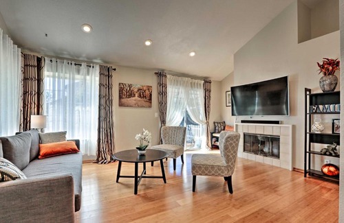 East San Jose House | Welcoming San Jose Retreat with Yard, Pergola & Gym