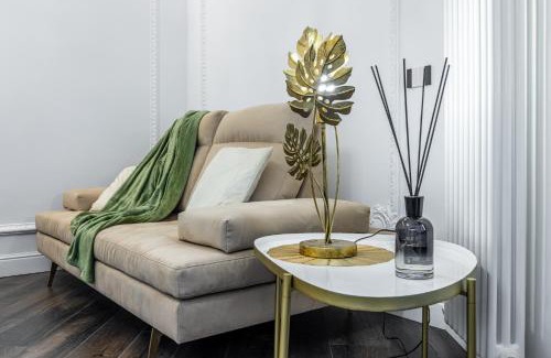 Loreto Apartment | Central Station, Luxury & Modern with all comfort!