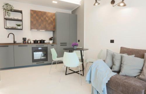 NoLo Apartment | Modern Flat at Central Station with Private Parking & Kids Care