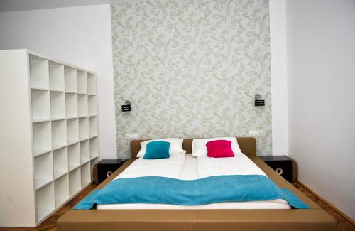 Historic Center Apartment | Convenient Central Apartments with Pet-Friendly Amenities