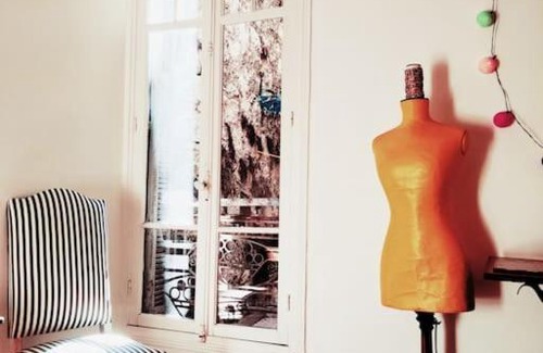 Mantega Apartment | Central-Style Cozy Flat: Your Ideal City Retreat