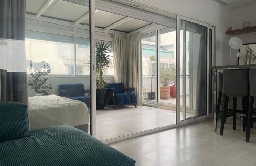 Racine Apartment | Central Comfort with Terrace - Bleue Résidence, Rated 9.4/10
