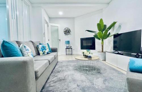 Aveiro Apartment | Central Tiled Apartment: Family-Friendly 4-Star Escape