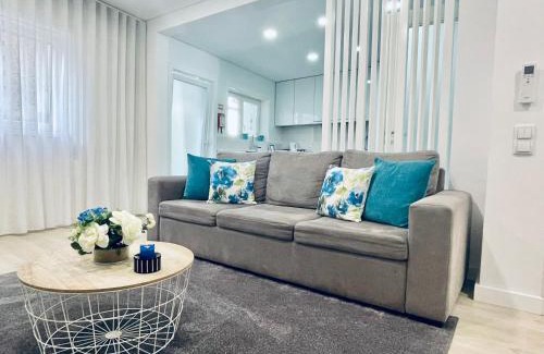 Aveiro Apartment | Central Tiled Apartment: Family-Friendly 4-Star Escape