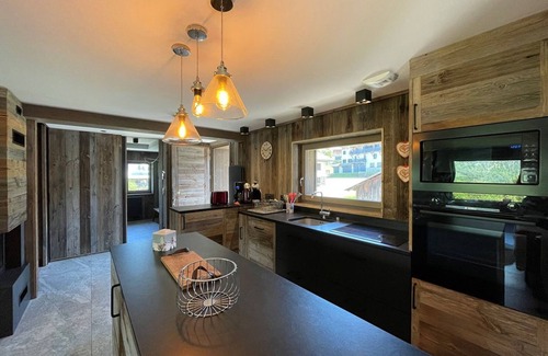 Crest-Voland Ski Chalet | Family-Friendly Chalet Crest-Voland with Spa & Breakfast