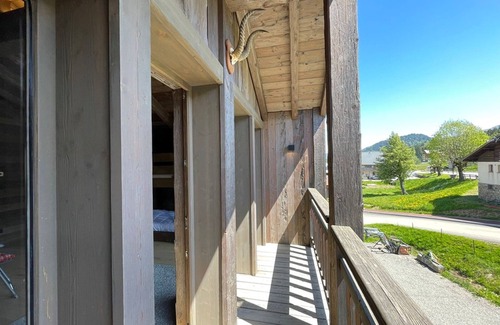 Crest-Voland Ski Chalet | Family-Friendly Chalet Crest-Voland with Spa & Breakfast