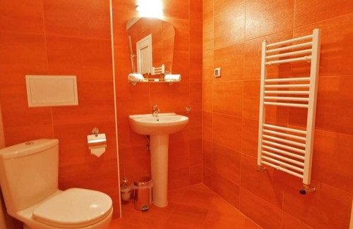 Sofia City Center Hotel | Central West Hotel: Highly Rated with Family-Friendly Amenities