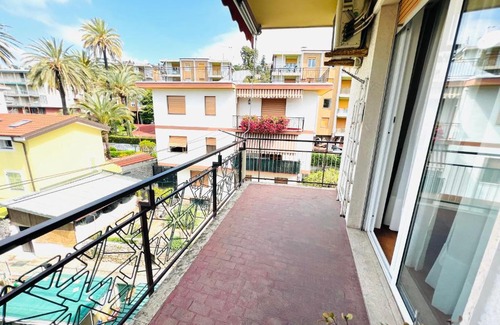 Bordighera Apartment | Convenient Suite Emina: 3 Min to Beach with Free Parking