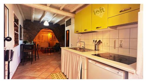 Nepi Apartment | Centralissimo LOFT con camino romantico