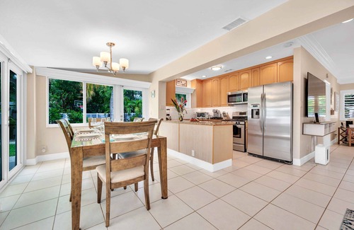 South New River Isles House | Perfectly Located Citrus Key with Heated Pool & Riverside Access