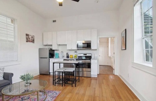 South 7th Ward Apartment | Prime Location 1-Bedroom Near French Quarter & Jazz Venues