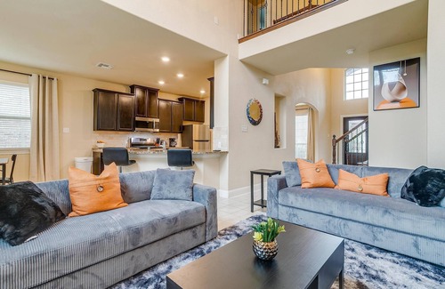 Frisco House | Cozy 4-Bedroom House: Convenience and Pet-Friendly Amenities