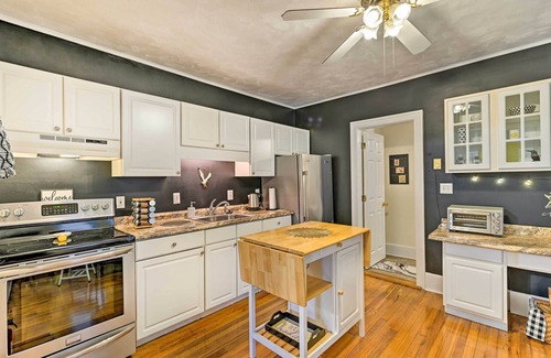 Mohawk Apartment | Ideal Apartment Steps from Herkimer Diamonds with Spa & Breakfast