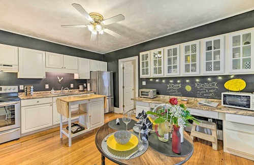 Mohawk Apartment | Ideal Apartment Steps from Herkimer Diamonds with Spa & Breakfast