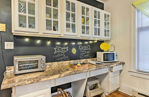 Mohawk Apartment | Ideal Apartment Steps from Herkimer Diamonds with Spa & Breakfast