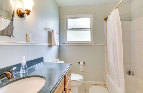 Gonzales House | Conveniently Located Gonzales Home with Family-Friendly Amenities