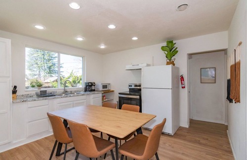 Historic Railroad District House | Historic Home with Parking in the Heart of the City