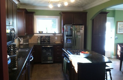 Strathmoor Village House | Ideal Home for Derby & Breeders Cup – Pet-Friendly Stay