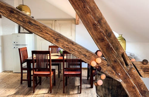 Neuwied Condo | Modern and Cozy Retreat in the Heart of Town