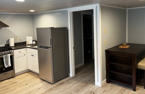 Snohomish Condo | Cozy Suite in Prime Location with Family-Friendly Amenities
