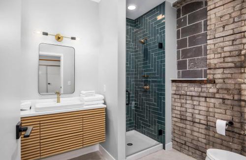 Grand Rapids Apartment | Private King Suite in the Heart of the City