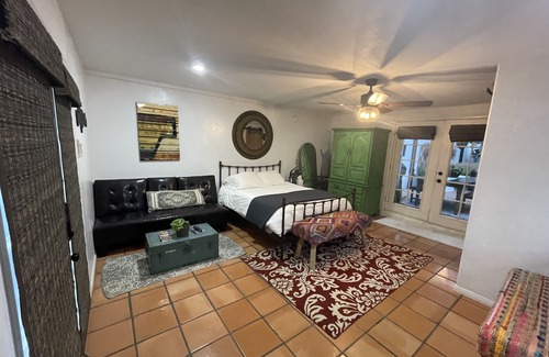 North Park House | Perfectly Positioned Bungalow with Oceanfront Amenities