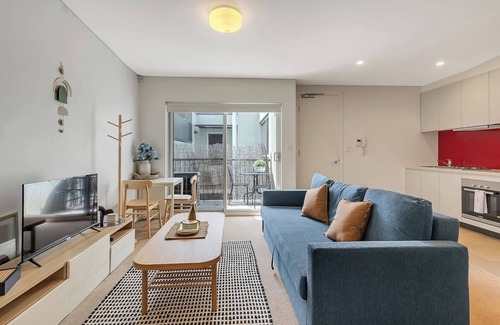 Pyrmont Apartment | Prime Pyrmont Getaway with Patio and Family-Friendly Perks