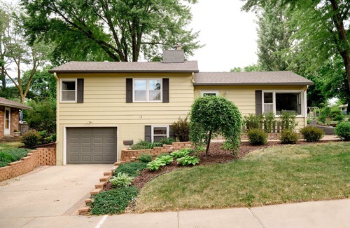 Sioux Falls House | Pet-Friendly Home: Perfect for Entertaining & Family Fun
