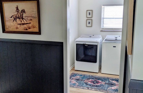 Cedar Bluff House | Prime Location with Family-Friendly Amenities Near Downtown