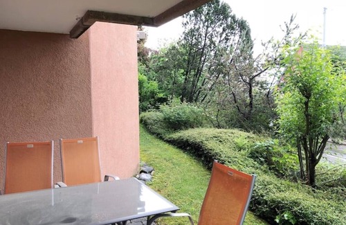 Hoengg Apartment | Modern Apartment with Spa & Hot Tub in Prime Location