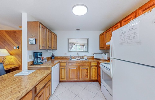 Whitefish House | Centrally located to town, skiing and the lake w/fireplace, pool & hot tub