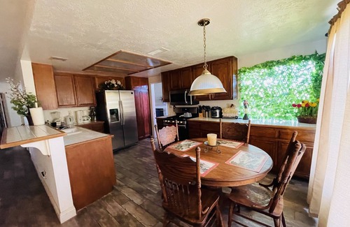 Moreno Valley House | Convenient Access to Beaches, Mountains & UCR Nearby