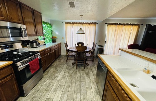 Moreno Valley House | Convenient Access to Beaches, Mountains & UCR Nearby