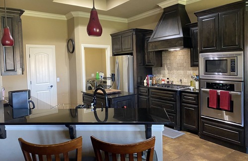Wheatland House | Conveniently Located Room with Private Bath Near Airport