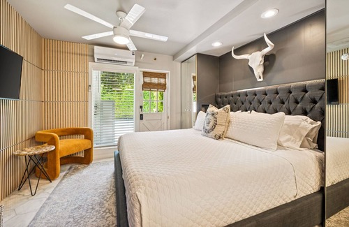 Tahquitz River Estates Hotel | Centrally Located - Desert Zen