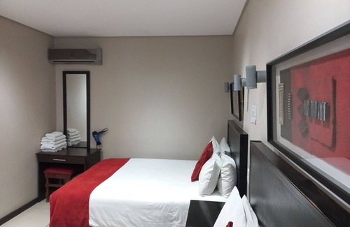 Greater Johannesburg Metropolitan Area Hotel | Historic Charm in the Heart of a Vibrant Suburb