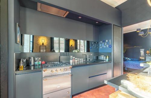 Avignon City Centre Apartment | Elegant Haussmannian Apartment in Historic Avignon