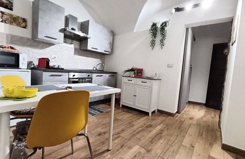 Picanello-Ognina-Barriera-Canalicchio House | Cozy Catania Holiday House with Ocean Views and Family Amenities