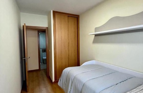 Mino Apartment | Family-Friendly Centro de Miño - Pumariega with 9.3 Rating